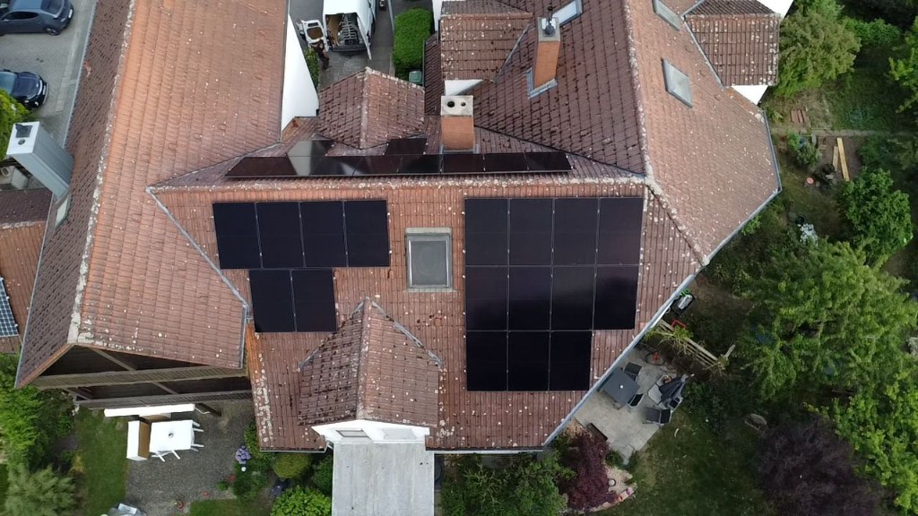 Referenzprojekt Ultra Black Module in Rüsselsheim